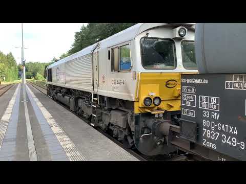 Anfahrt Class 77 in Kastl mit langem Kesselwagenzug