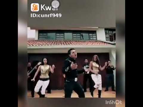 Ay jueputa cómo duele, risa