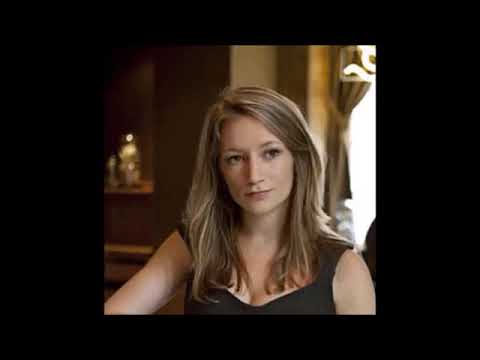 Modern coloratura leggero sopranos = lightened deeper sopranos