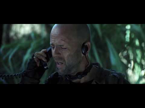 Cena - Filme Lagrimas do Sol  - Tenente AK Waters(Bruce Willis) - Dublado