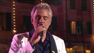 Andrea Bocelli   La Vie En Rose   Live  2012 ft Edith Piafdescargaryoutube com