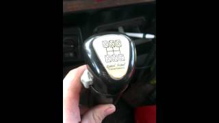 Operating a Eaton super 10 transmission