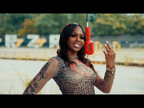 Bri3 - Off Me || The Red Mic District Performance || Shot by Don Wong Films