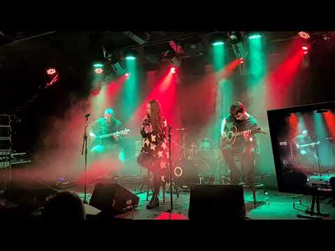 Svetlana Bliznakova SEVI - World that doesn't fit - LIVE acoustic - Plovdiv Bee Bop Café 21/02/2025