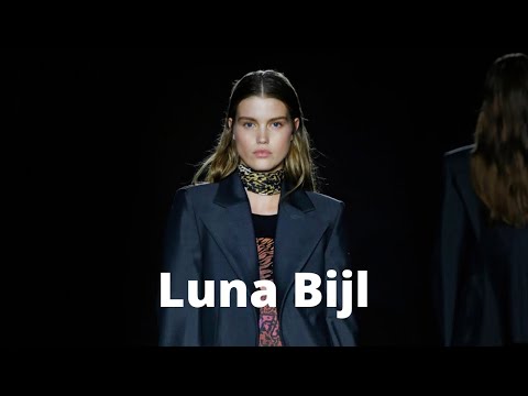 Luna Bijl || Runway Collection