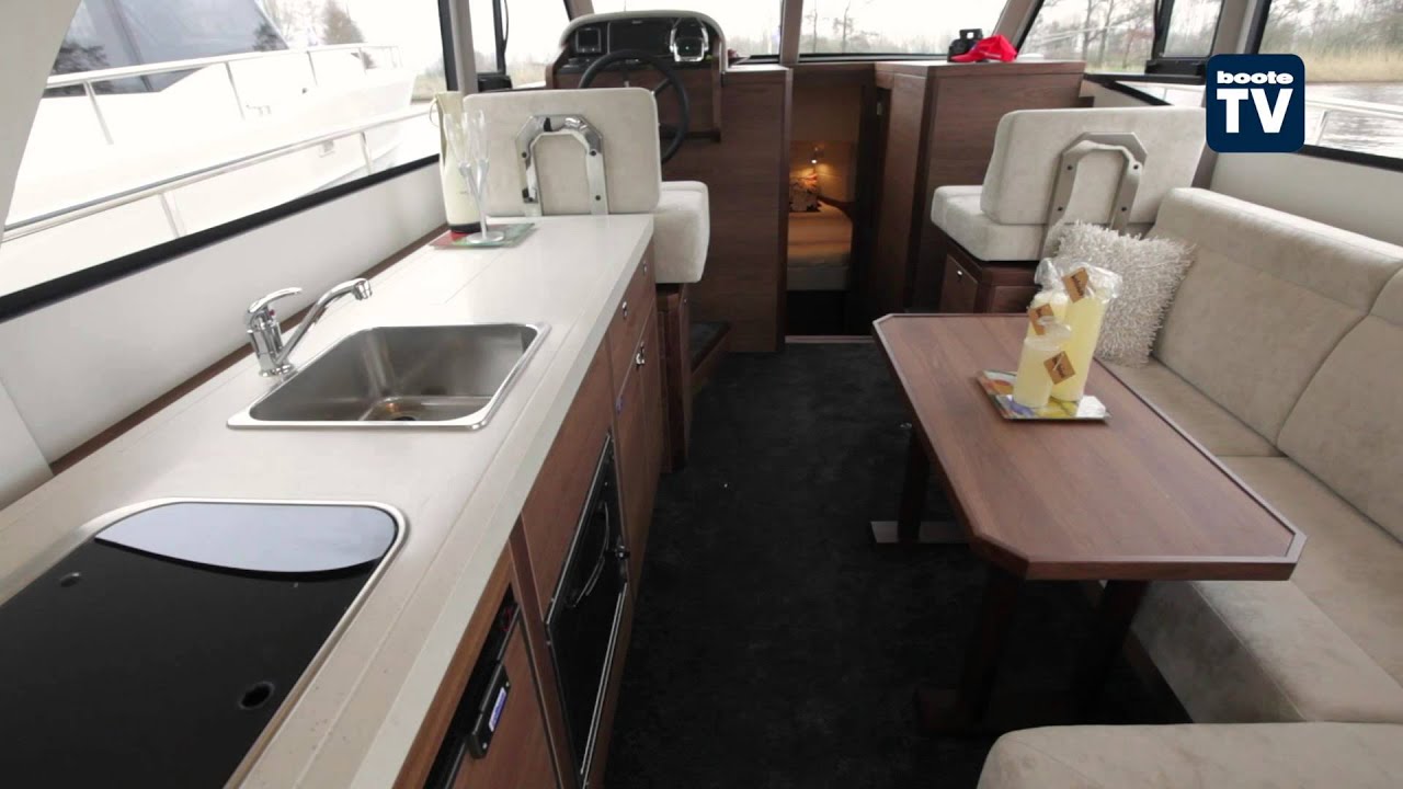 Boarnstream 1100 and 1300 - Yacht Tour