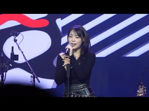 QWER - 가짜 아이돌ㅣ유스웨이브 260516 (시연 위주)