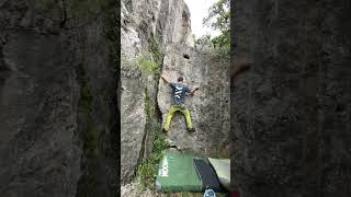 Video thumbnail of Tubos Izquierda, 4+. Buñol