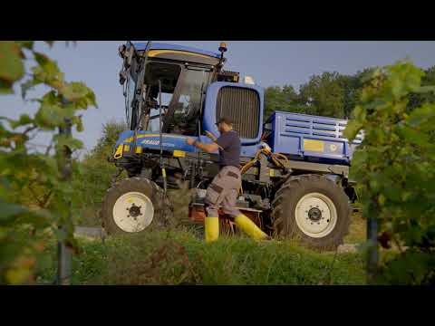 AGXTEND XPN concept on #NewHolland #BRAUD 9000N straddle tractors