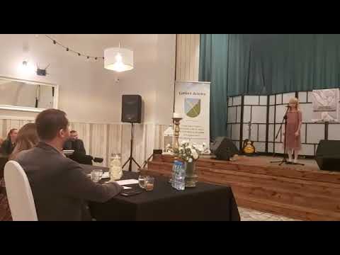 Julia Kowalska - Kolorowy Wiatr (Pocahontas)