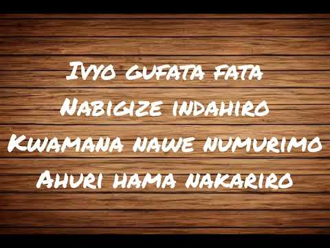 YM Muzik ft Alvin Smith -Umufana  (Official Lyrics)