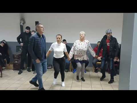 Bosansko sijelo kolo za Mensa i ostalu raju Crne Rijeke "Bend Elmir & Mirnes"