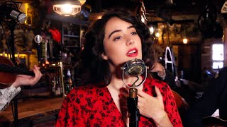 Video thumbnail of "Bésame Mucho (in French) - Avalon Jazz Band"