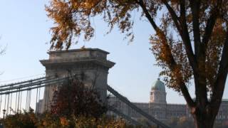 preview picture of video 'Budapest Hungary -  Budapest, a charming city  to discover in Hungary. Winter in Budapest.'