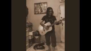 lucu !! jamrud kau dan ibumu, di ujung video ga sengaja anaknya nongol