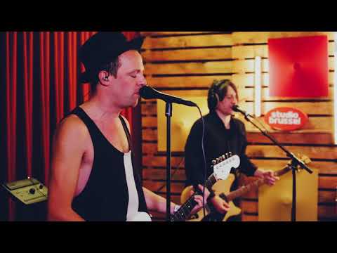 The Van Jets - Bang! (live)