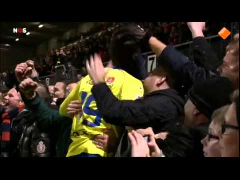 Vreugde in Leeuwarden na S.C. Cambuur - Roda JC