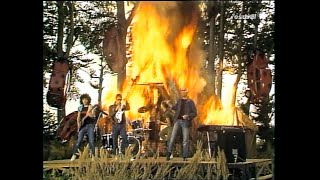 Mike Oldfield &amp; Roger Chapman - Shadow on the Wall ( At Bananas 1983 Vinyl 45 Rpm Remastered )