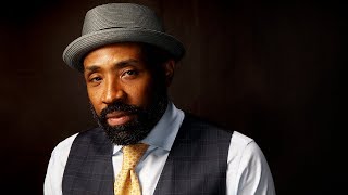 As 'Black Lightning,' Cress Williams balances having powers and being a parent
