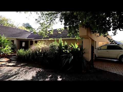 4 Bedroom House for Sale in Lynnwood Glen