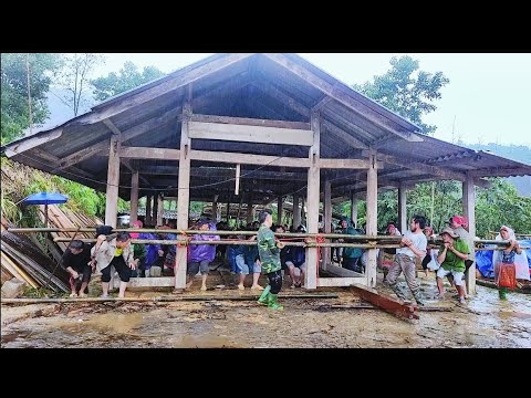 Help villagers transport their houses out of the landslide area