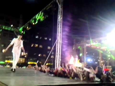 [Fancam] 130119 INFINITE (L, Hoya, Dongwoo, Sunggyu) - In The Summer @ DKFC Philippines