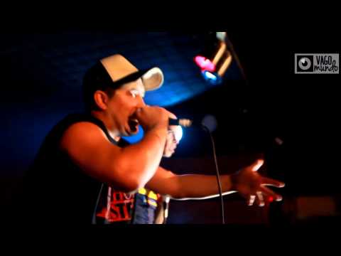 On Toro  Giles con Tetas en Vivo (por Vagomundo)