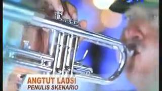Download lagu OPENING OPERATION WEDDING mp3