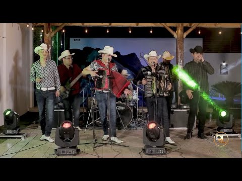 Los Empacadores de Durango Ft Los Caballeros de Durango - El Alex 02