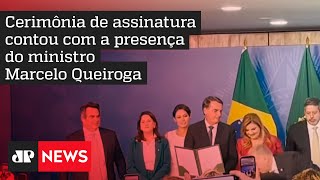 Bolsonaro sanciona projeto de lei que determina piso salarial para enfermeiros
