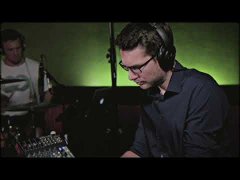 Thorsten Powers - Interlude (studio live)