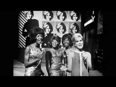 Dusty Springfield and Martha Reeves with the Vandellas "Wishin' and Hopin'" (RSG Motown Special)