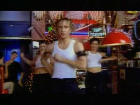 Делай раз делай два отжигает вся страна. Данко делай раз текст. Данко делай раз делай два. Золото муз тв музей. Данко - the best 2004.