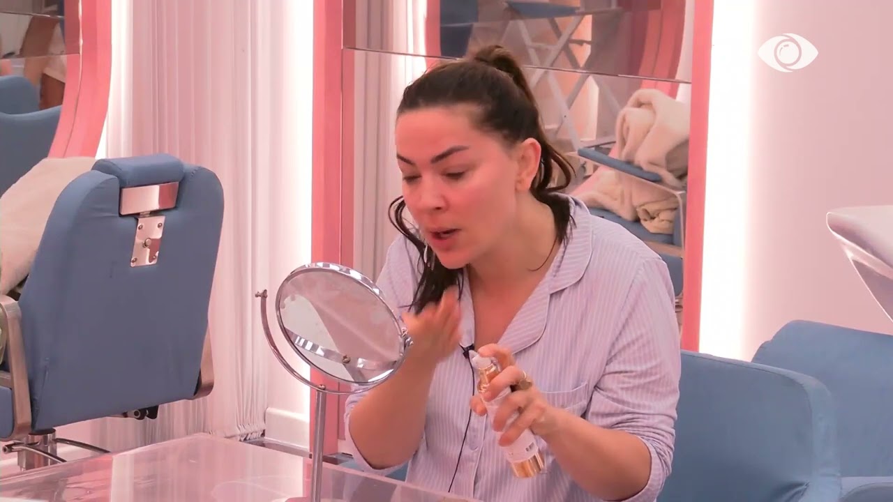 “Nuk ta ka fajin ajo, ta ka fajin Jozi”/ Rozana diskuton me Loredanën