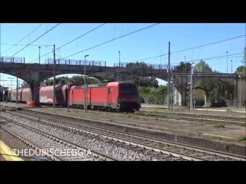 VECTRON DB CON CARRI MERCI TELONATI IN TRANSITO A CODOGNO (LODI) MART. 30 - 4 - 2019