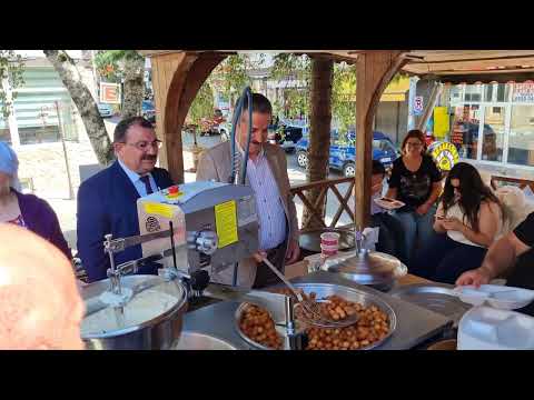Şavşat Şehir Bayramlaşması Yoğun Katılımla Gerçekleştirildi