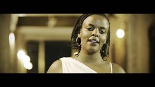 ACYAHA UWO AKUNDA by Christelle INTARAMIRWA (Official Video)