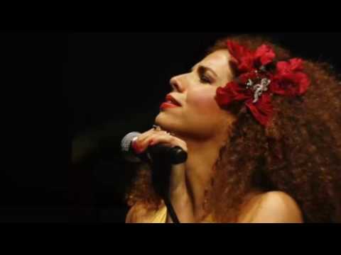 TILL BRÖNNER & VANESSA DA MATA - O Que Será? (À Flor Da Pele)