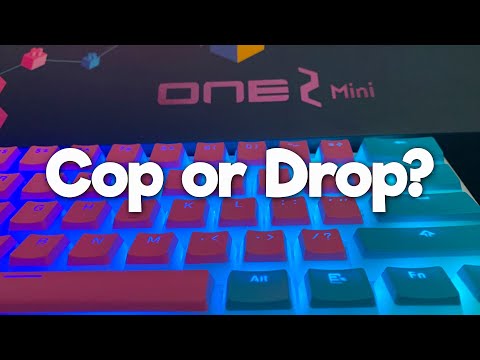 Unboxing The Ducky One 2 Mini... Is It Worth It? (Pure White)