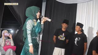 Download lagu VIRAL SOLIHIN KAKI SATU MEMBUAT ARTIS CANTIK  PIPIS LAWAK MADURA #solihinkakisatu mp3