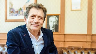Интервью с Евгением Князевым, ректором Театрального института им. Б. Щукина, народным артистом РФ