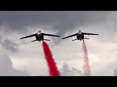 Alpha Jets Making Great Sounds at Biggin Hill Airshow 2017