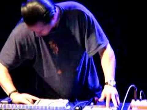 Mike Patton experiment, duo with drums /Zu, 17/06/08 Prague