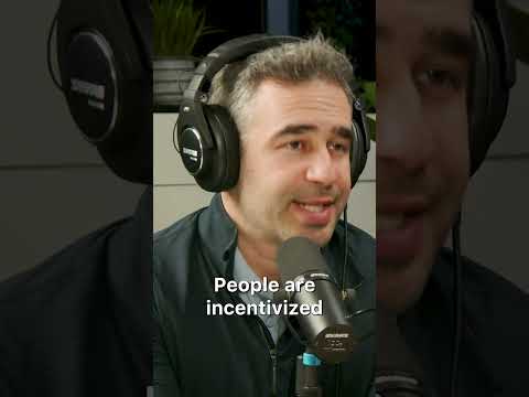 1099 vs W-2: Why Employers Prefer Contractors