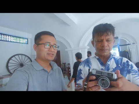 Uncovering the Story of a Vintage Yashica Camera Gifted by a 100-year-old French Lady