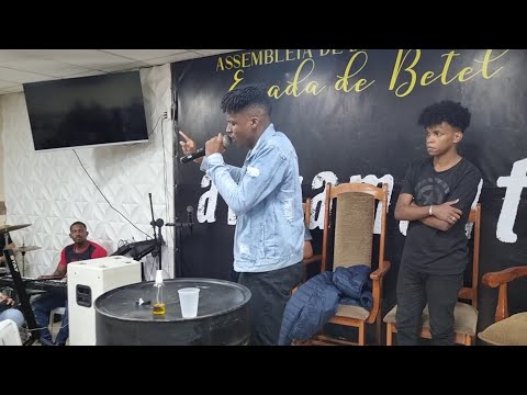SÓ QUEM TEM RAIZ 😭 - Lucas Cesário Medley - Sala de Adoração 🔥