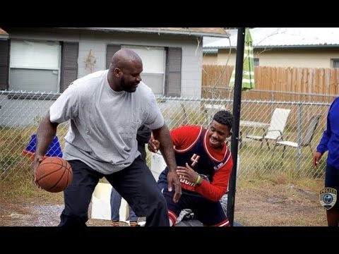 Shaq Surprises Kids at Pickup Basketball Game