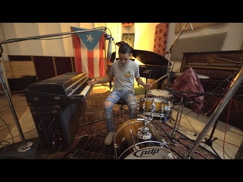 Boricua en la Luna - Daniel Diaz
