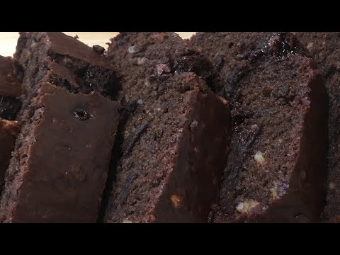 Soft Chocolate Banana Cake By Razia’s Cooking Studio | The Best Chocolate Cake|