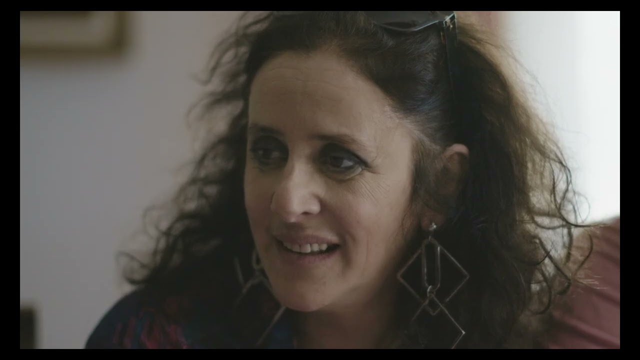 Miniature de la vidéo KINI, Dir. Hernán Olivera - Competencia de Cortometrajes JIIFF 2020 du film Kini